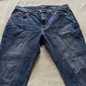 Banana republic men’s jeans, size 35x30, like new!